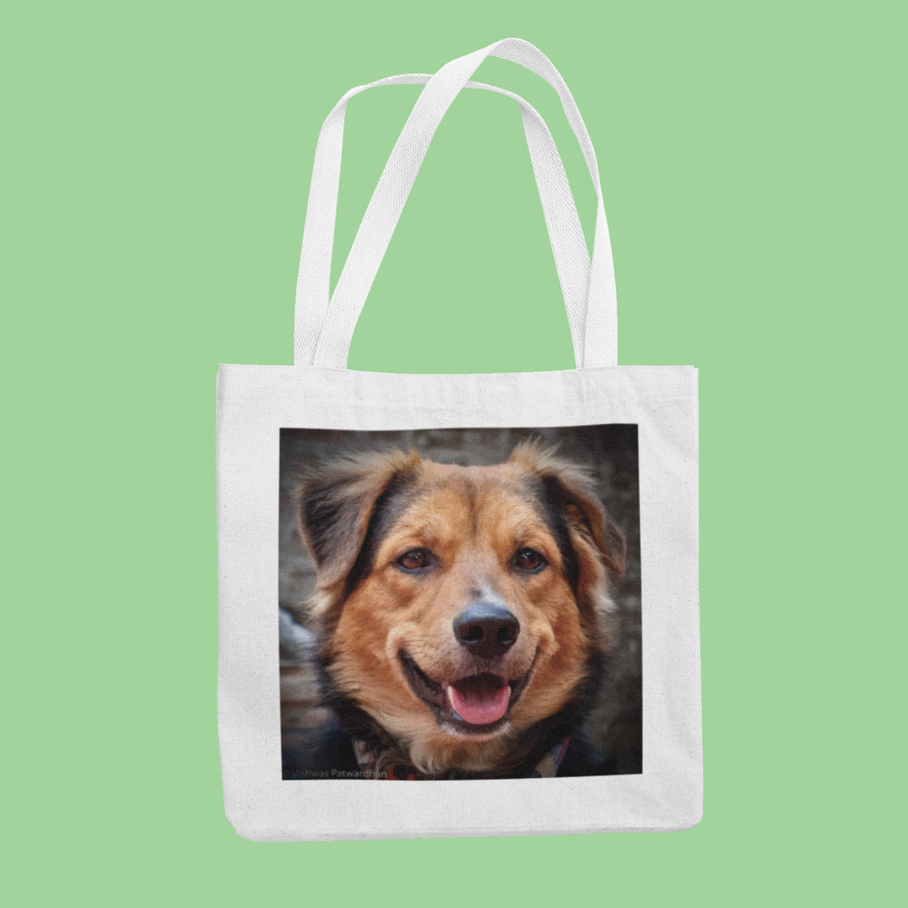 
                  
                    Floof Tote Bags
                  
                