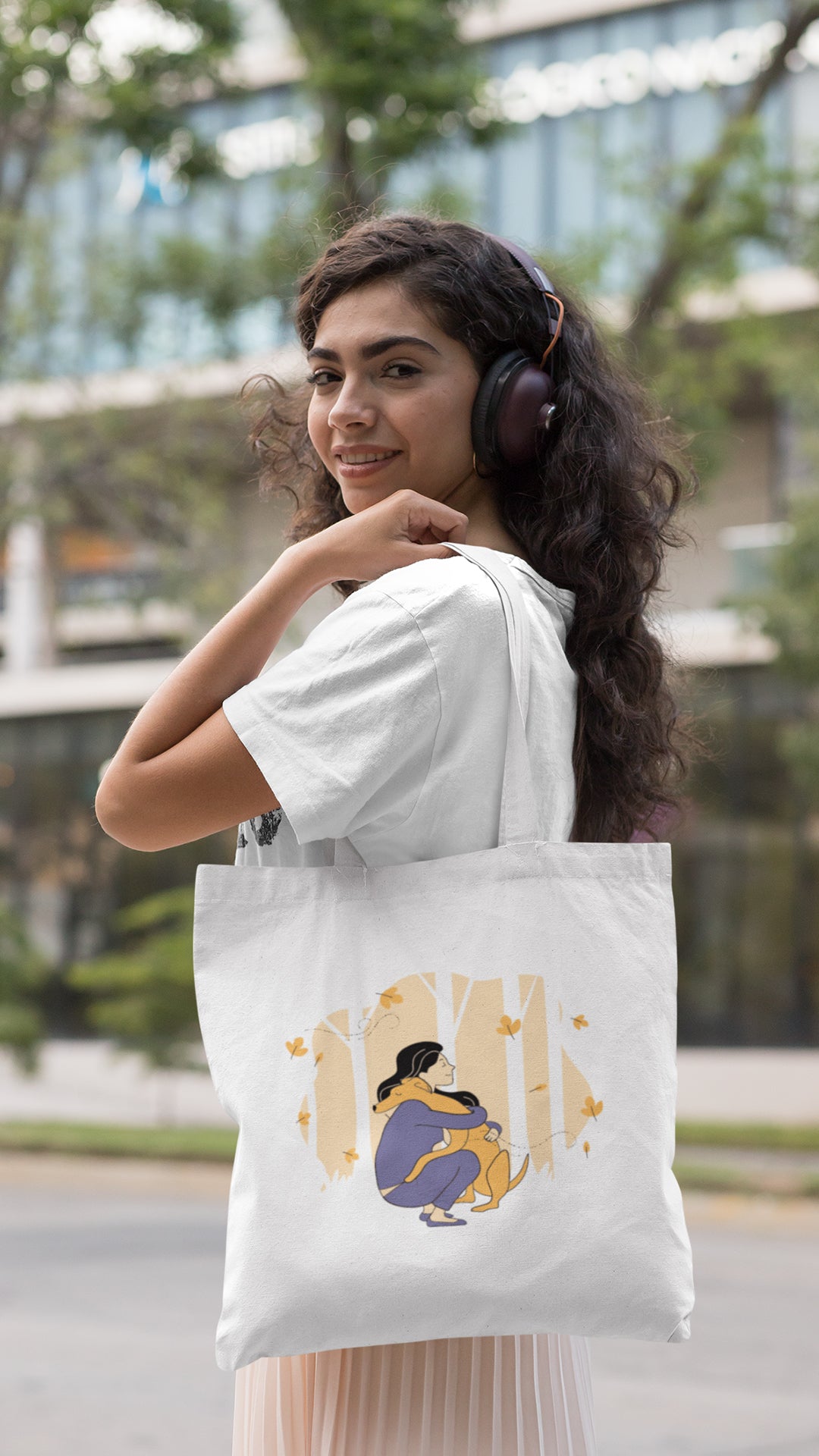 
                  
                    Floof Tote Bags
                  
                